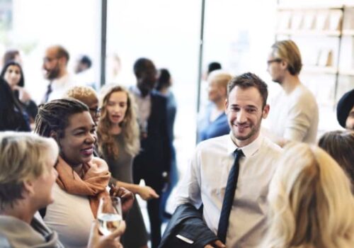 How Business Networking in NZ Boosts Your ROI